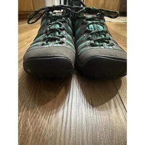 Keen Alpha CNX Waterproof Hiking Shoe Womens US 10 grey and teal